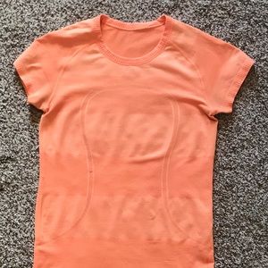 Lululemon size 8 swiftly tech